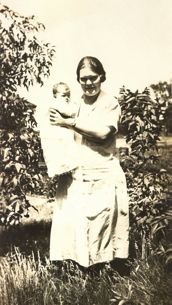 1926_motherGarden
